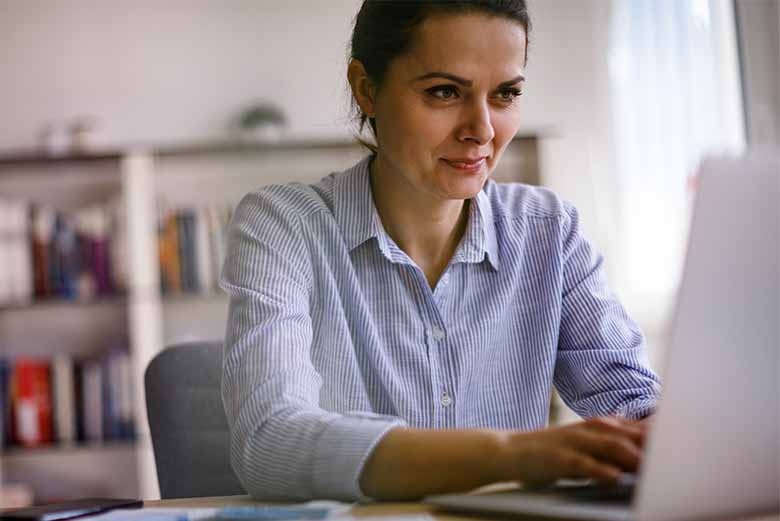 educator on laptop